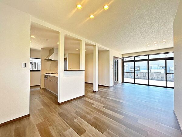 リビング/ダイニング