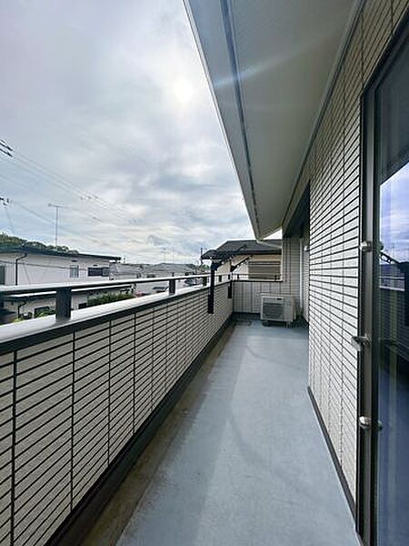 バルコニーを拡大表示