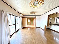 東伯郡湯梨浜町大字泊　戸建て 5LDKのリビング/ダイニング