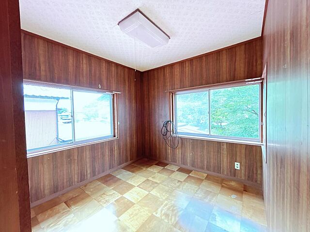 室内 鳥取市滝山463-6