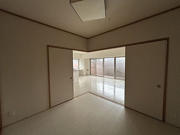 室内を拡大表示