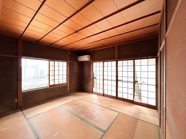 室内