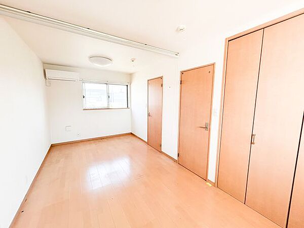 洋室を拡大表示