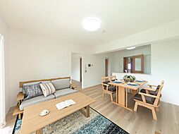 リビング/ダイニングの画像