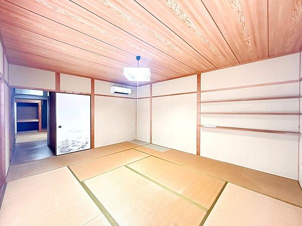 寝室
