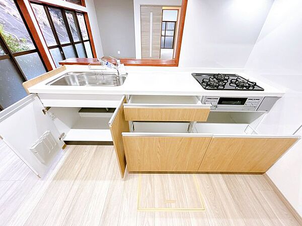 キッチンを拡大表示