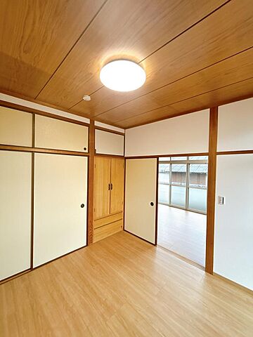 室内 八代市植柳下町1119-3