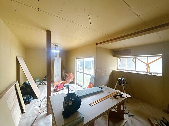 室内 八代市古閑浜町2676-1