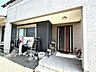 玄関：玄関ポーチの写真です。