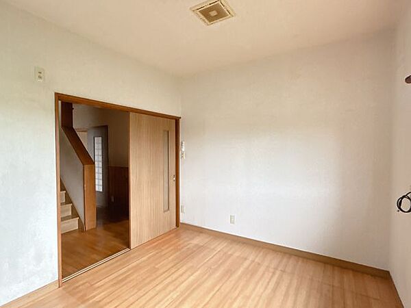 洋室