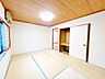 和室：【リフォーム中】2階和室6帖です。寝室にいかがでしょうか。