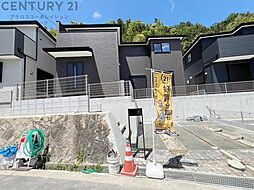 ファーストタウン川西市第1一庫　全3区画