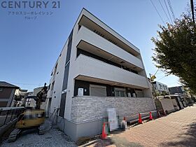 兵庫県西宮市南甲子園2丁目（賃貸アパート1K・3階・30.10㎡） その1