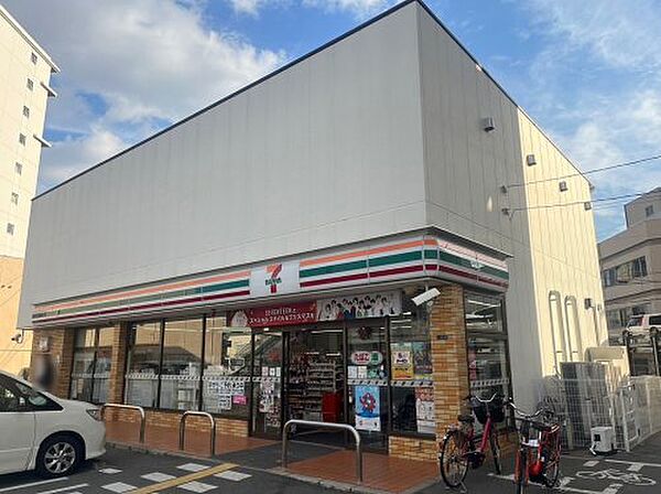 画像16:【コンビニエンスストア】セブンイレブン 尼崎杭瀬本町東店まで507ｍ