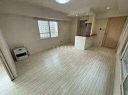 アンソレイエ　ヴィ　メゾン 903 9階2LDKのリビング/ダイニング