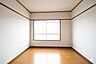 洋室：4.5帖のお部屋は客間としても大活躍