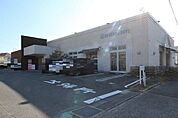 オンセブンデイズ 緑丘店営業時間、10:00～20:00 年中無休駐車場完備！かわいい雑貨や、洋服などあり楽しめます！ 800m
