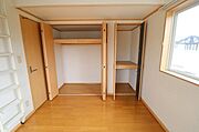 北側洋室クローゼット
