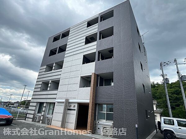 ワイズ　オブリガート ｜兵庫県姫路市飾磨区山崎(賃貸マンション1R・5階・34.02㎡)の写真 その1