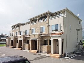 ロジュマンII  ｜ 兵庫県姫路市花田町上原田69番地5（賃貸アパート2LDK・2階・69.79㎡） その1