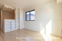 イーストフィールドI 101 1階1LDKのリビング/ダイニング