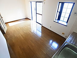 レユスイール3 202 2階2DKのリビング/ダイニング