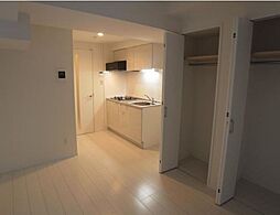 GRAF馬橋 602 6階1DKのリビング/ダイニング