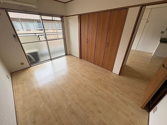 寝室