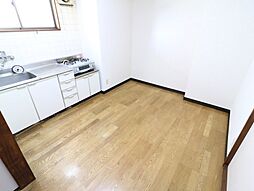 グランレッド1 402 4階2DKのリビング/ダイニング