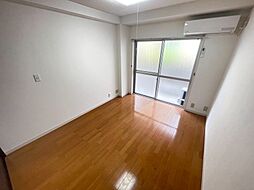 山一鹿浜マンション 102 1階2Kのリビング/ダイニング