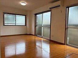 舟山ハイム 102 1階1LDKのリビング/ダイニング