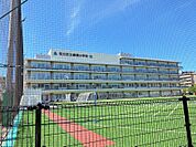足立区立綾瀬小学校（611m）