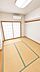 和室：リビングと一体感があり広く感じます。※家具等編集しております