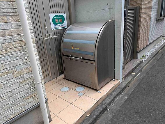 ゴミストッカー