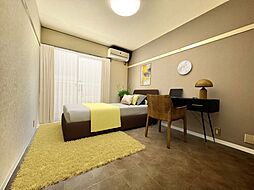 多摩ロイヤルアベニューI 102 1階ワンルームのリビング/ダイニング