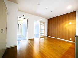 ペアフォレスト 103 1階3LDKのリビング/ダイニング