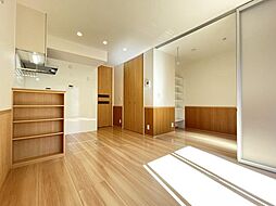 メゾン　カアル 102 1階1DKのリビング/ダイニング