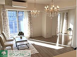 BrilliaTower聖蹟桜ヶ丘BLOOMINGRESIDENCE 705 7階3LDKのリビング/ダイニング