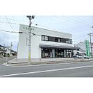 銀行「仙台銀行泉ヶ丘支店まで1172ｍ」