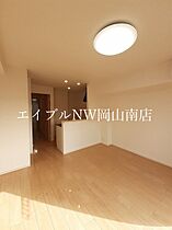 岡山県岡山市南区新保（賃貸アパート1LDK・2階・43.12㎡） その3