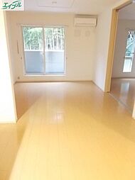 JR宇野線 八浜駅 徒歩11分の賃貸アパート 2階2LDKのリビング/ダイニング