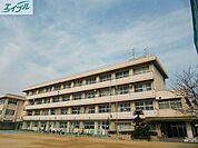 岡山市立妹尾小学校 560m
