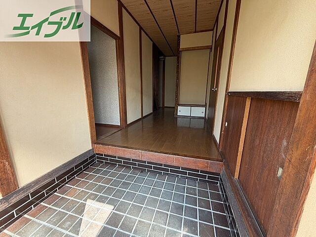 玄関