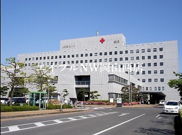 画像19:総合病院岡山赤十字病院 906m