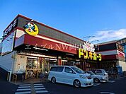 ドン・キホーテ岡山下中野店 1427m