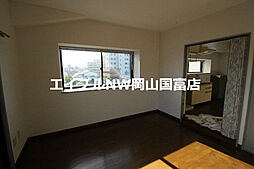 JR山陽本線 高島駅 徒歩9分の賃貸マンション 3階1Kのリビング/ダイニング