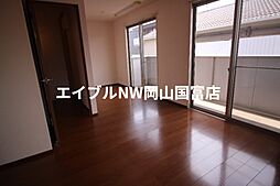 JR山陽本線 西川原駅 徒歩8分の賃貸アパート 2階1LDKのリビング/ダイニング