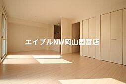 JR山陽本線 高島駅 徒歩18分の賃貸アパート 1階1LDKのリビング/ダイニング