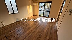 JR山陽本線 高島駅 徒歩22分の賃貸アパート 1階2LDKのリビング/ダイニング
