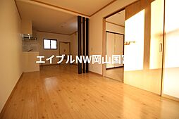 JR山陽本線 西川原駅 徒歩9分の賃貸アパート 1階1LDKのリビング/ダイニング